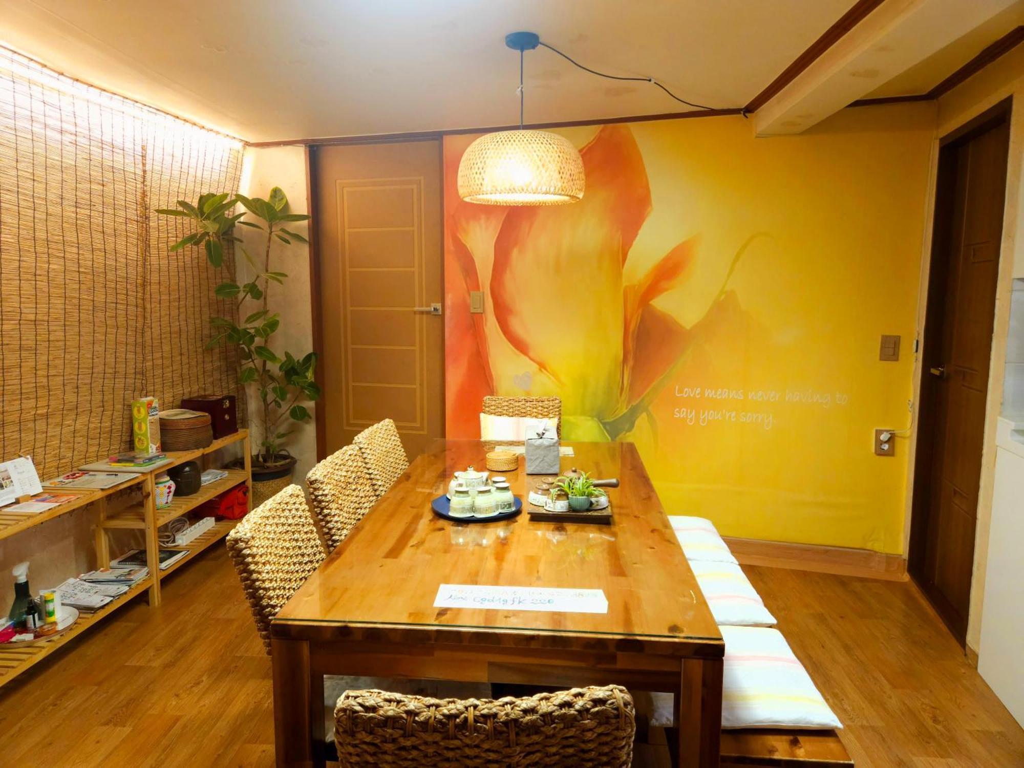 Lydia Craft Guesthouse โซล ภายนอก รูปภาพ