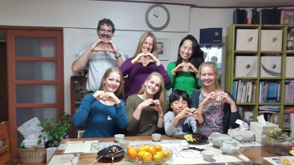 Lydia Craft Guesthouse โซล ภายนอก รูปภาพ