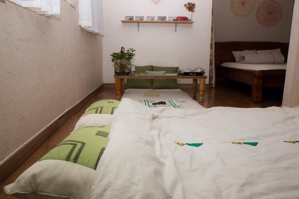 Lydia Craft Guesthouse โซล ภายนอก รูปภาพ
