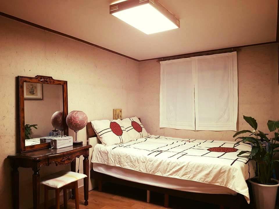 Lydia Craft Guesthouse โซล ภายนอก รูปภาพ